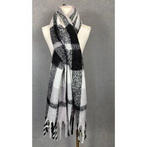 Steve Madden Women's Lofty Plaid Blanket Wrap Scarf Multicolor 22% Wool NWT's